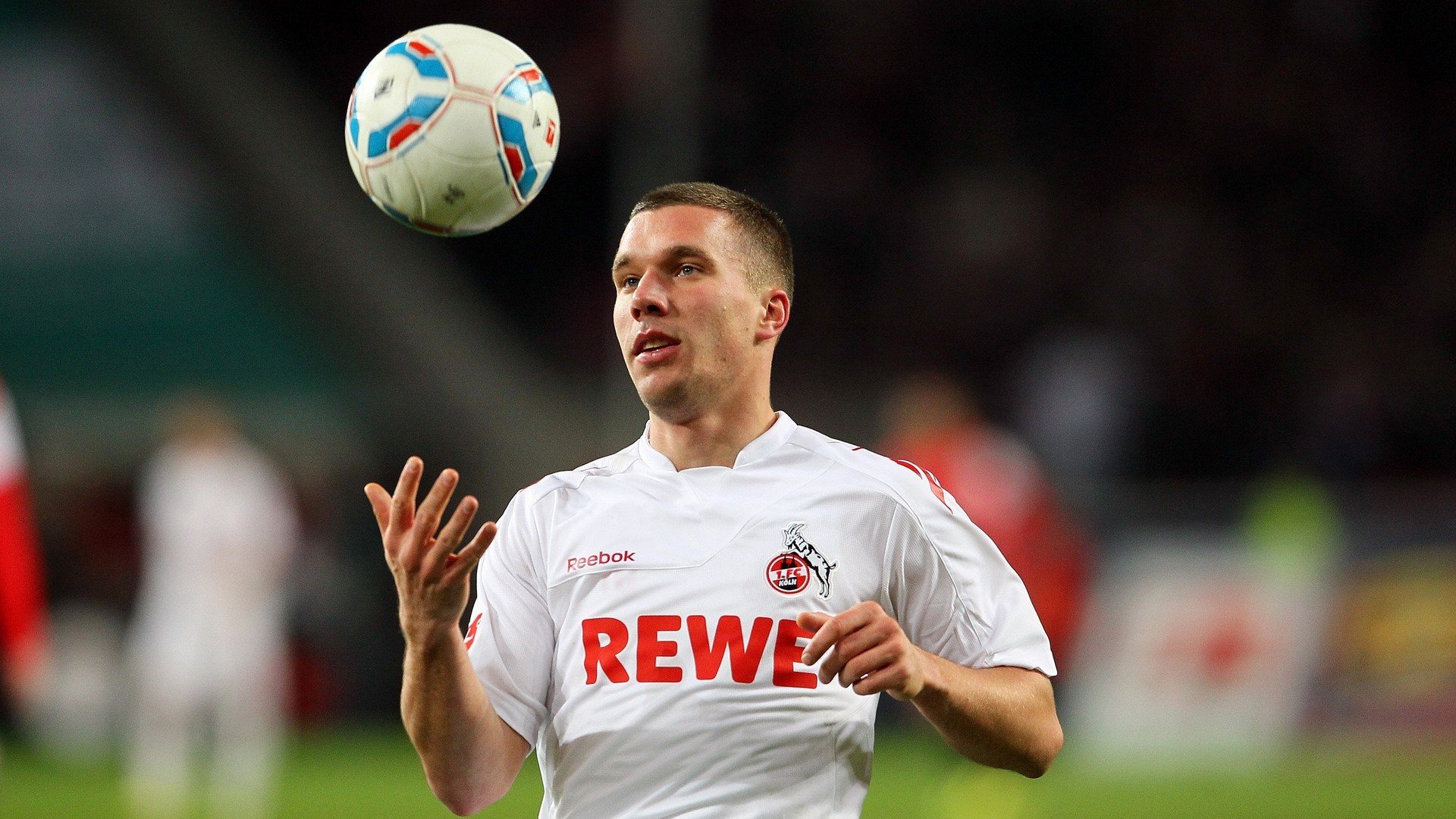 俱乐部运营向国际看齐管理理念现代化,俱乐部运营方式